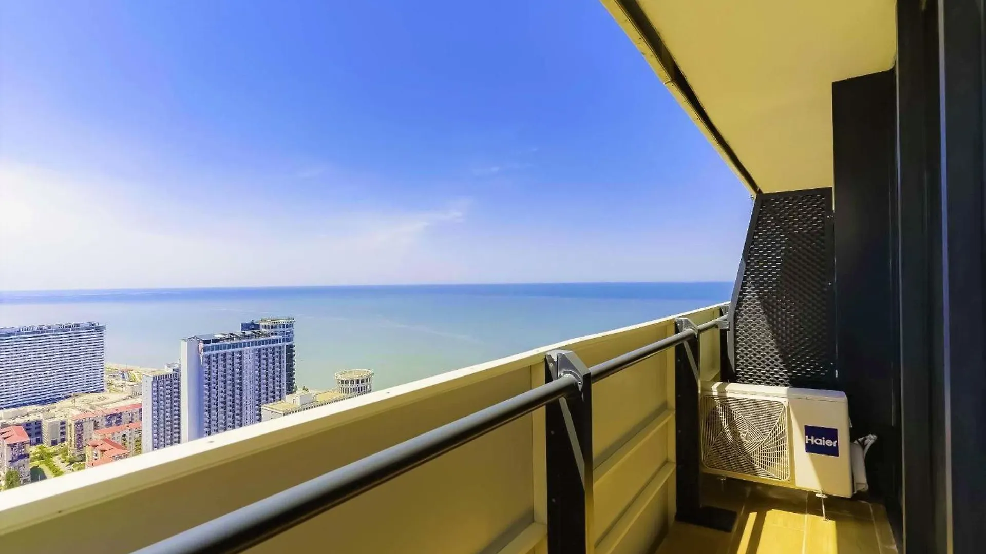 Orbi City Panorama In Batumi 0*,